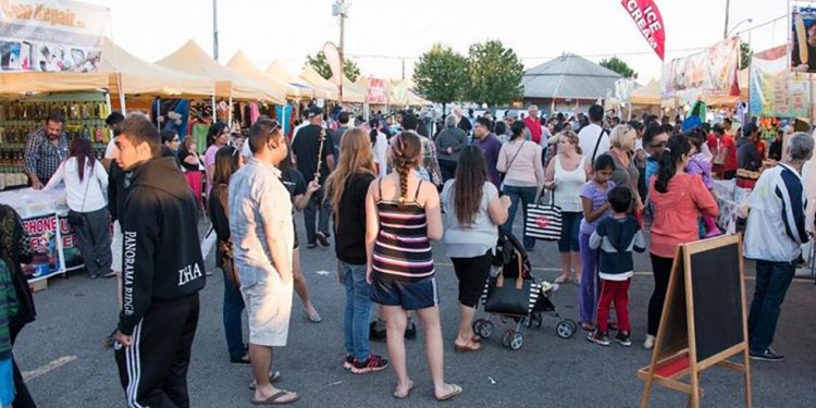 Surrey Night Market 2016